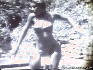 blonde girl dancing