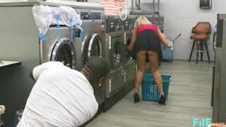 grandes pechos rubias milf