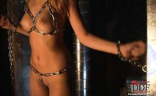 young cindy hope chains