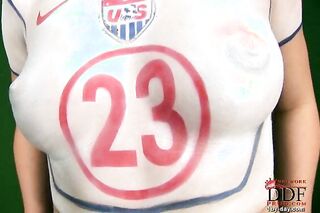 naked usa fan roxy