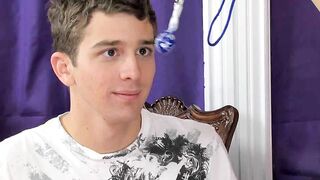 cute hypnotist coercing twink