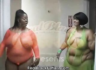 lesbianas bbws frotar their