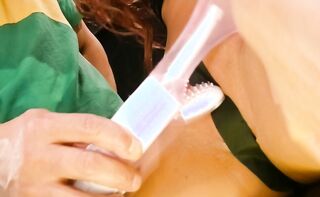 roja small-titted japonesas nena