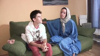 horny arabian girl gets