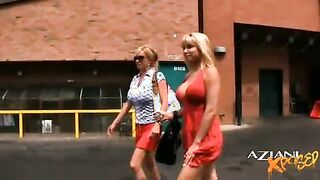 hot blonde looks hot