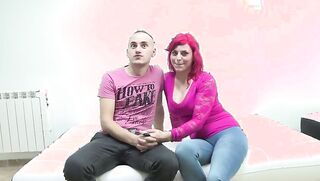 con curvas hussy with bright